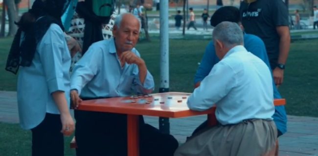 مراحل بازبینی آثار تئاتر خیابانی آغاز شد