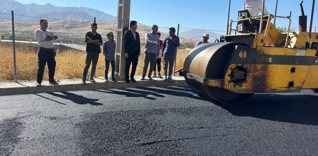 معابر روستای رزگاری پس از آسفالت بهره‌برداری شد