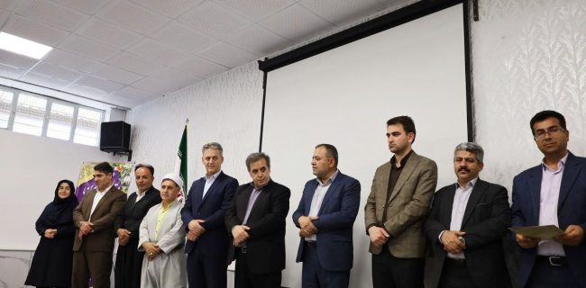 قدردانی از خدمات بهورزان توسط فرماندار پیرانشهر